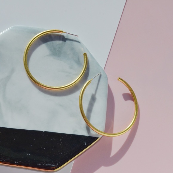 NWOT Madewell Medium Hoop Earrings Silver Posts - Picture 4 of 7